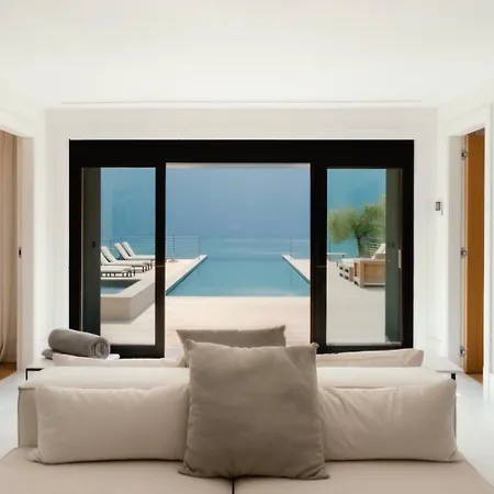 Apartment House Di Como