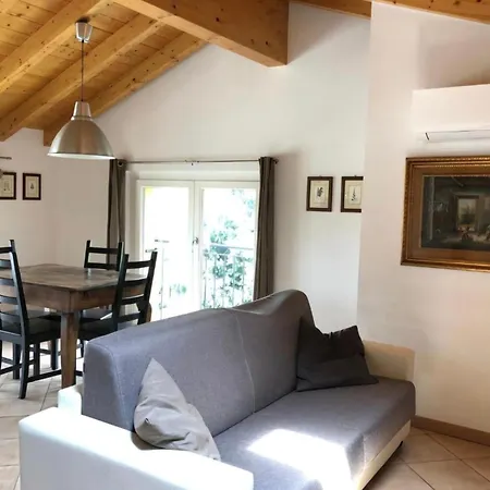 House Di *
